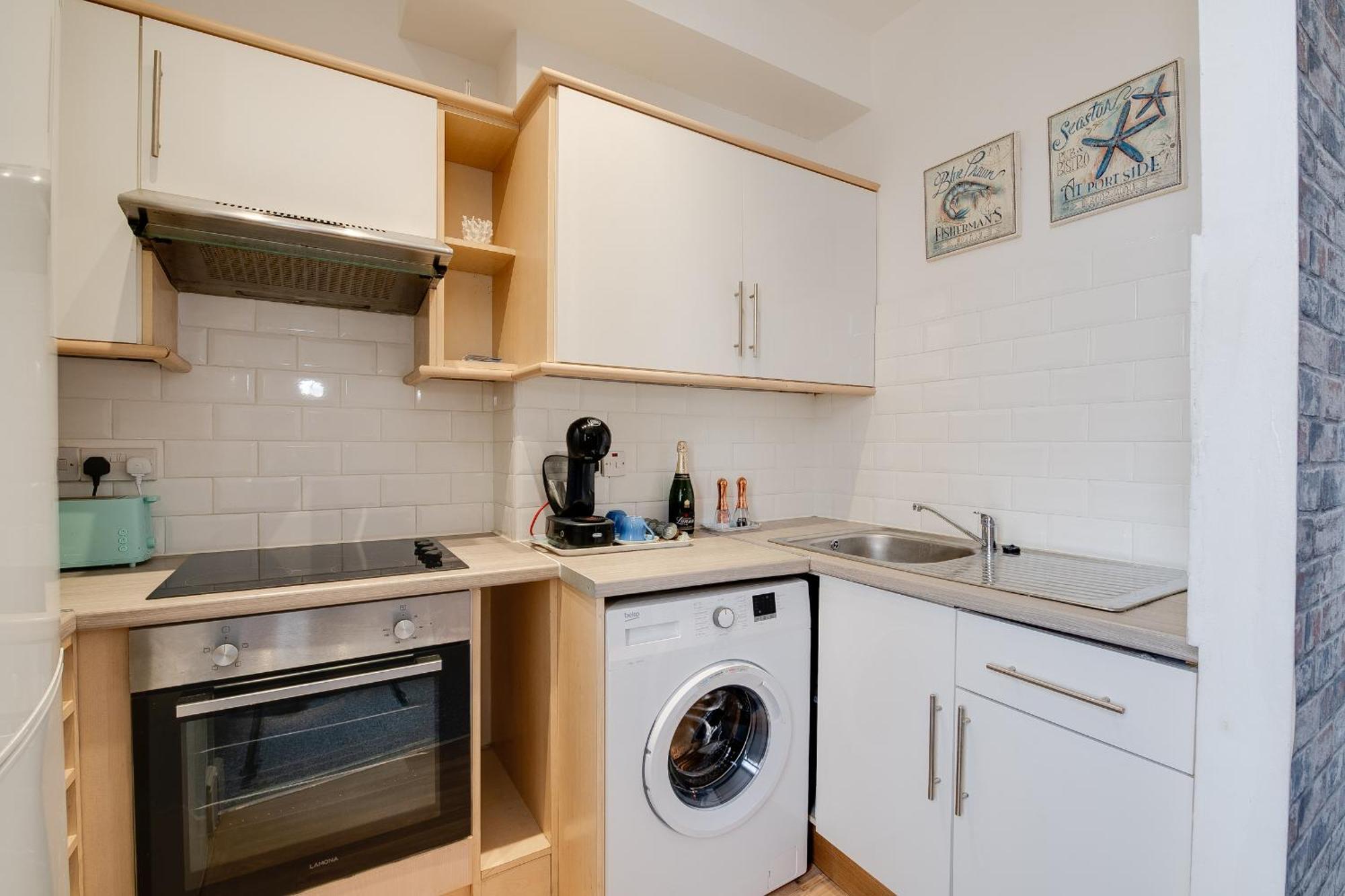 Dockyard Hideaway Nr Gunwharf Quays Apartamento
